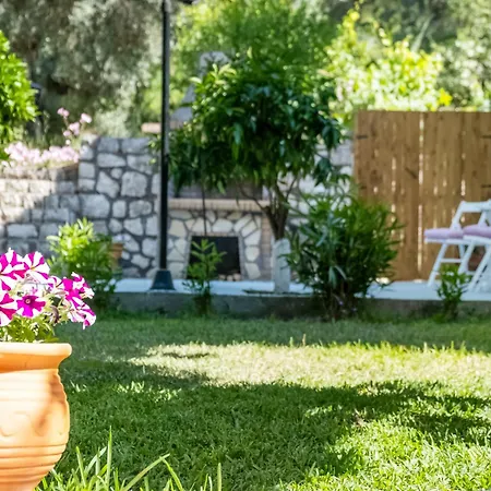 Prolithia 1 Villa Vlikhón