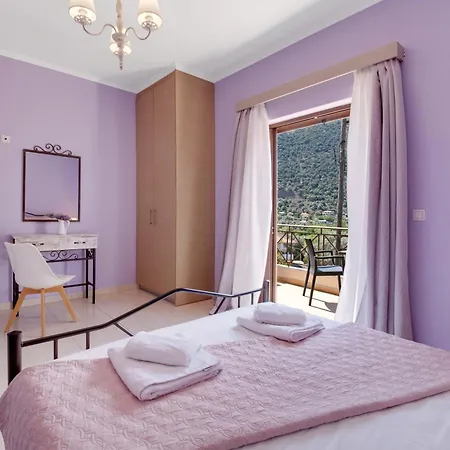 Villa Prolithia 1